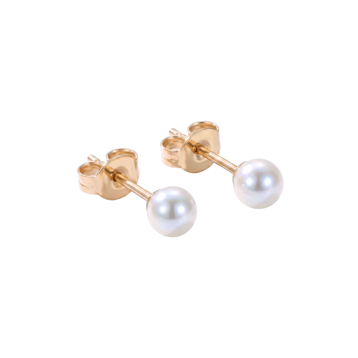 Gold-plated stud earrings with a 5 mm white pearl
